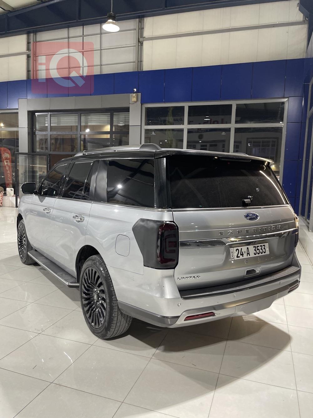 فورد إكسبيديشن